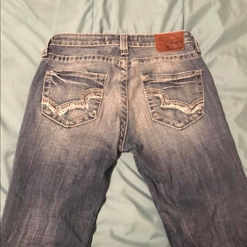 Jeans - Picture 2 of 4